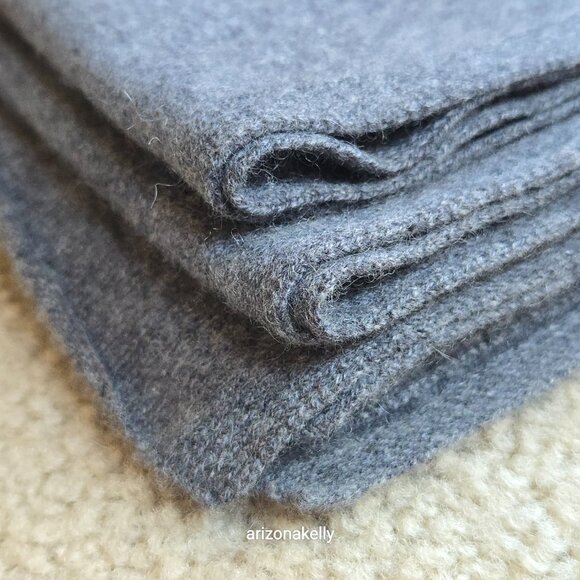 NWOT Garnet Hill Cashmere Knit Scarf Grey - Picture 9 of 9